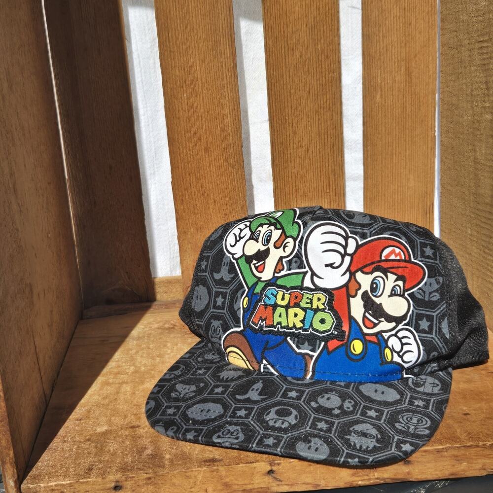 Super Mario‎ 2021 Nintendo Hat Luigi Youth Kids One Size Adjustable Snapback Cap